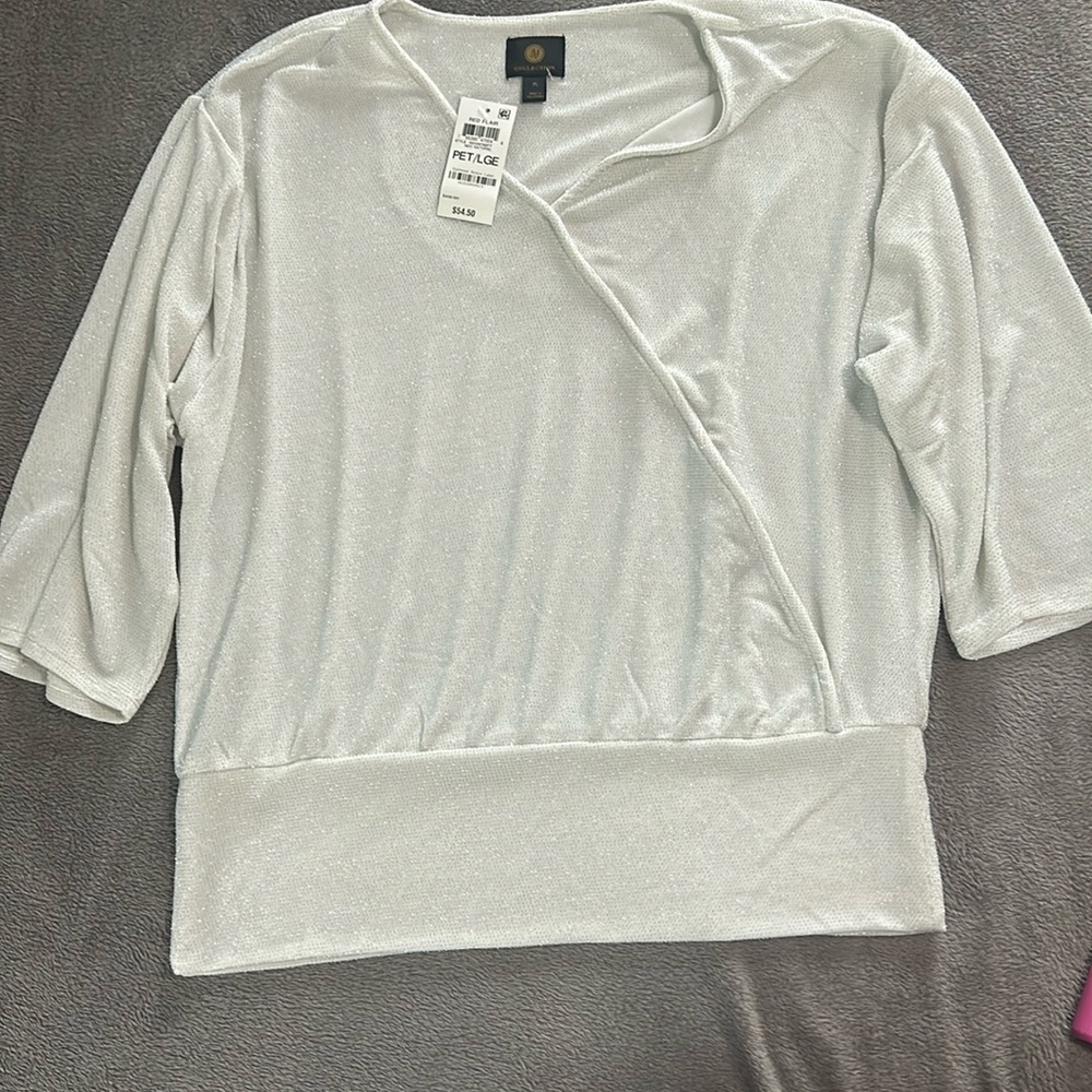 NWT Petite Large faux wrap top. JM collection retail$54.50
